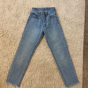 brandy melville mom jean